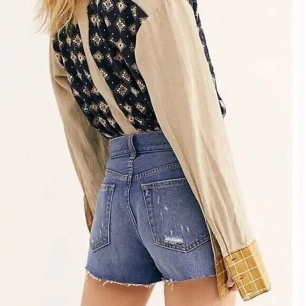 Free People Women 25 Blue Byron Bay Regular Mid Rise Denim Distressed Shorts New